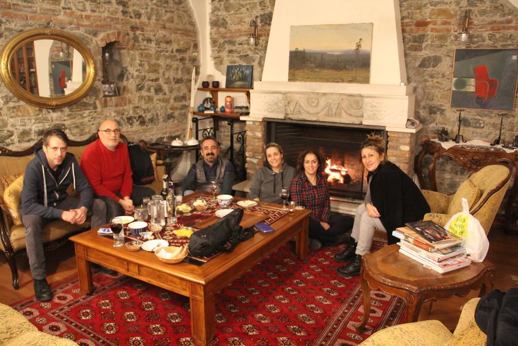 Altin Cesmeli Konak Altınoluk Exteriör bild
